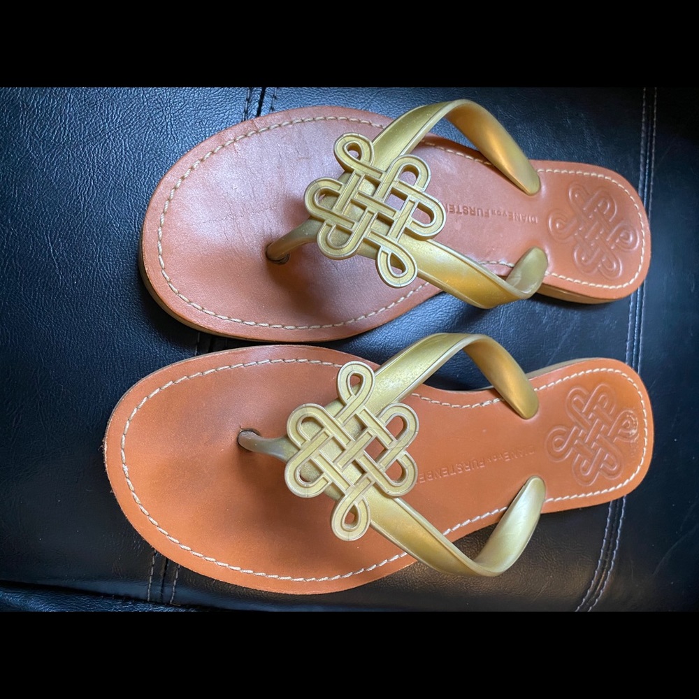 Diane von Furstenberg Flip Flops